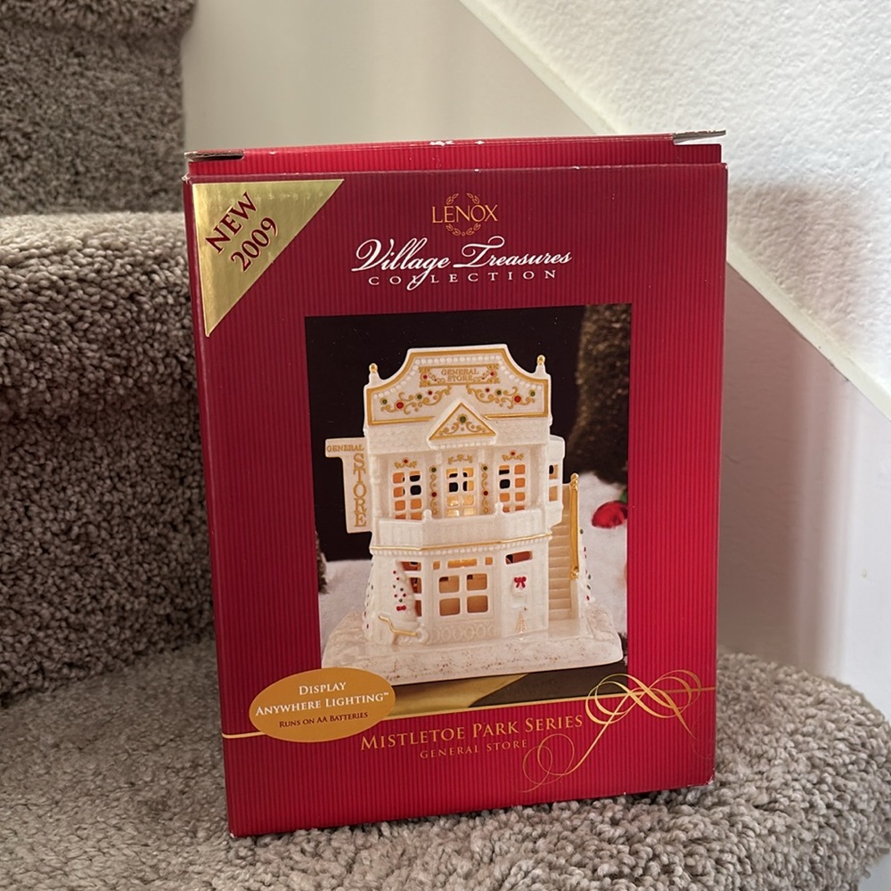 Mistletoe Park Village Ceramic General Store Decor with Gold Accents - Picture 2 of 11